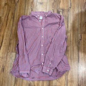 Men’s dress shirt.